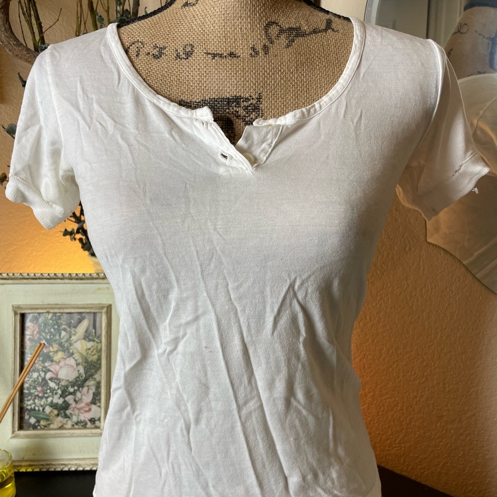 White tshirt